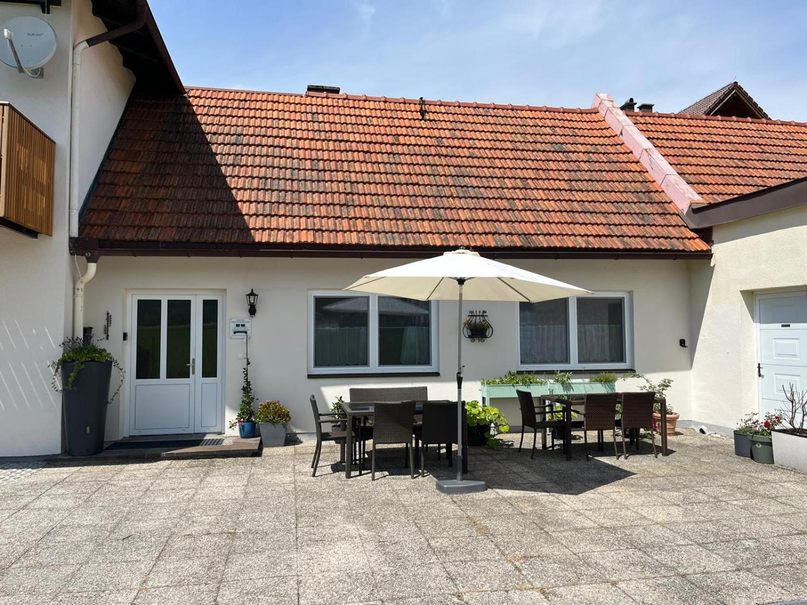 Danner Familien-Ferienwohnungen Schoerfling Am Attersee Eksteriør bilde