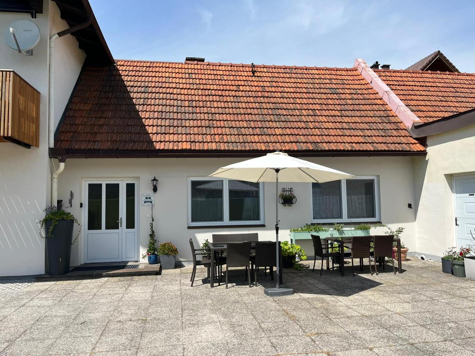 Danner Familien-Ferienwohnungen Schoerfling Am Attersee Eksteriør bilde